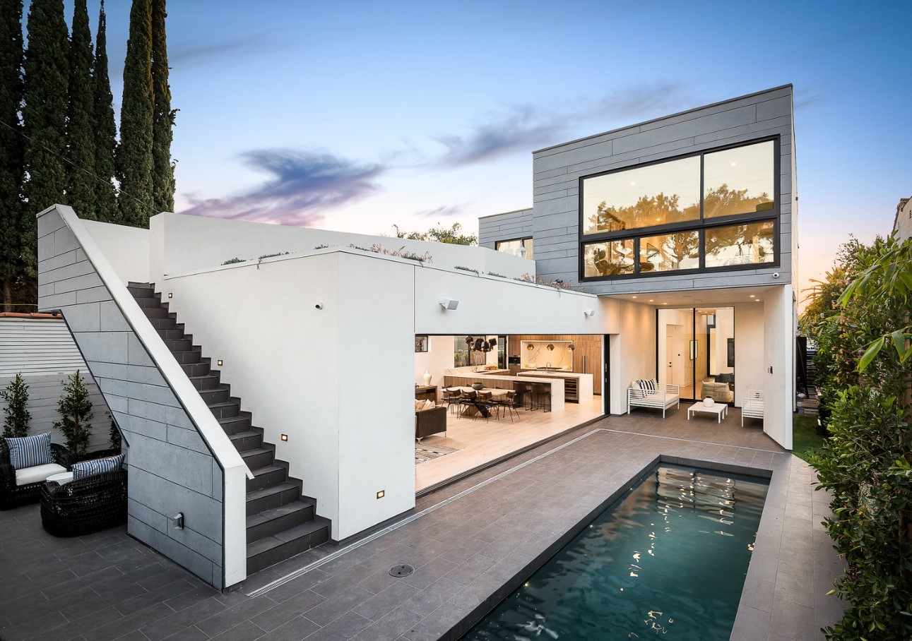 Hollywood Cottage: тренд-2026, который делает интерьер и тёплым, и гламурным