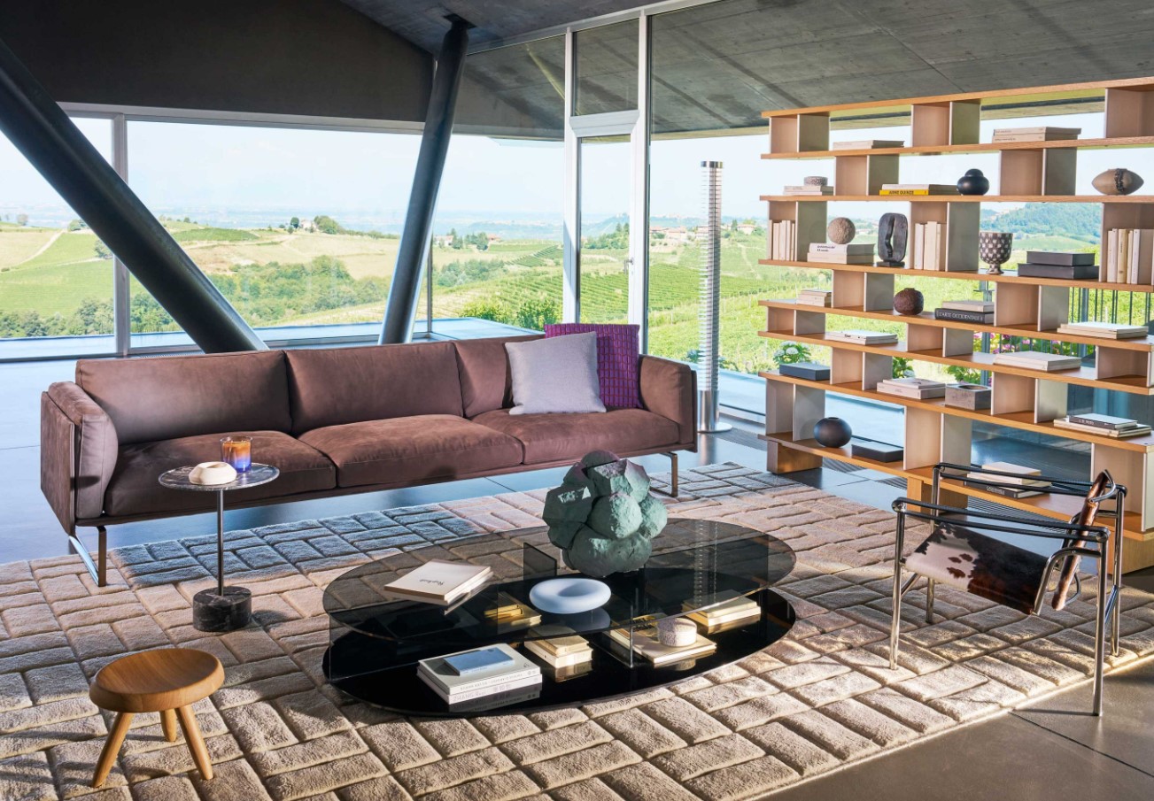 масс-маркет копирует Vitra и Cassina