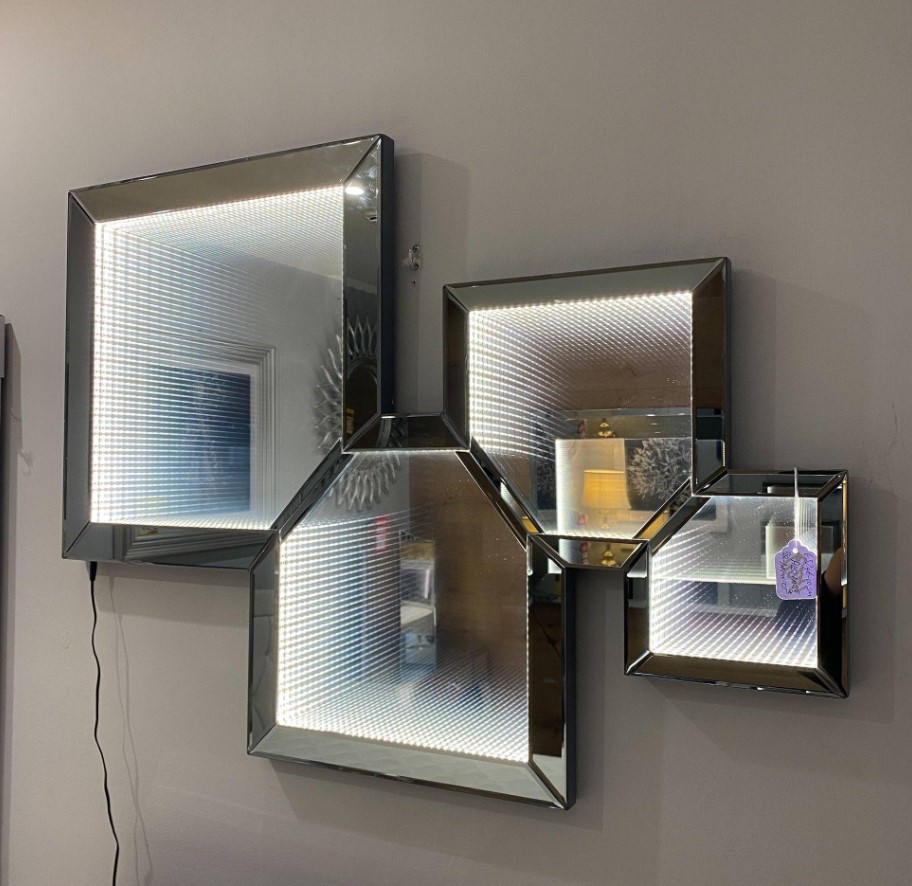 Зеркала нового поколения: почему smoked, bronze и backlit mirror меняют современные интерьеры